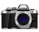 OLYMPUS USATO E-M10  Solo corpo 