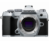 OLYMPUS OM-D E-M5 Mark III Solo Corpo Silver-Usata
