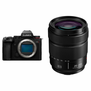 Panasonic Lumix S5 II X body + 28-200 f/4-7.1