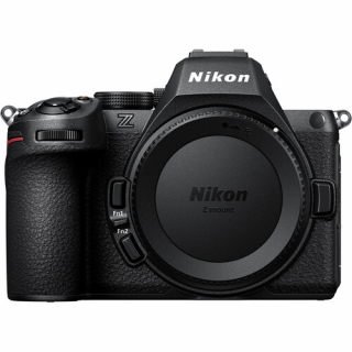 Nikon Z5 II Body + SD 128gb - Gar. Nital