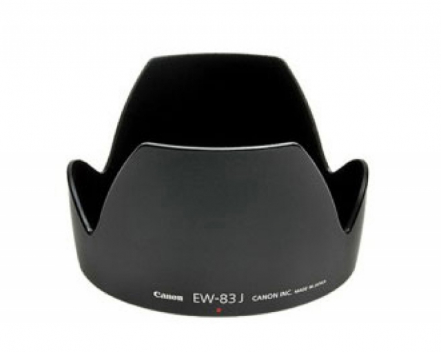 Canon PARALUCE EW-83J X 17-55 2,8 EF-S