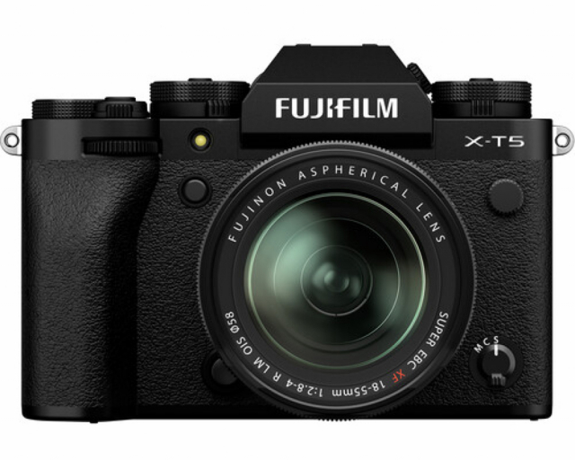 Fujifilm FujiFilm X-T5 Body + 18-55 F2.8/4 R Black - Kit noleggio