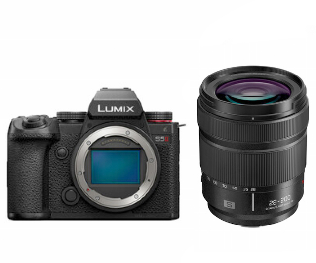 Panasonic lumix Panasonic Lumix S5 II X body + 28-200 f/4-7.1