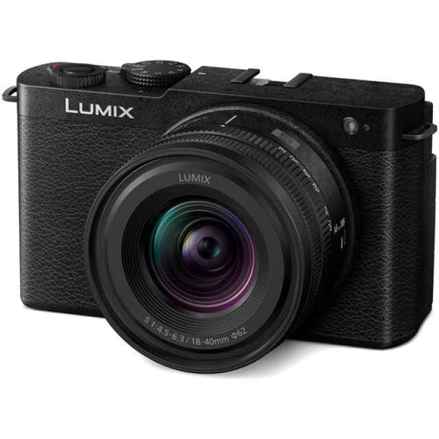 Panasonic lumix Panasonic Lumix S9 18-40 Black