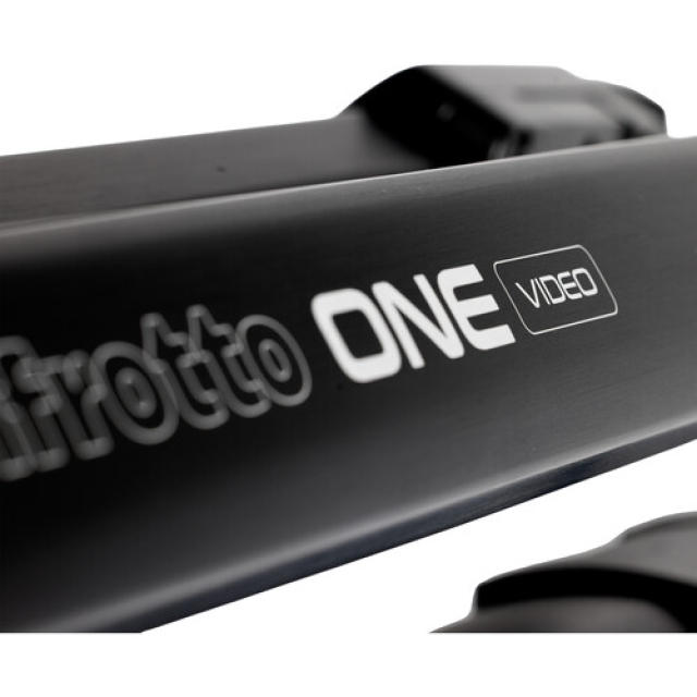 Manfrotto Manfrotto ONE Video + 500X  FH Tripod in Aluminium