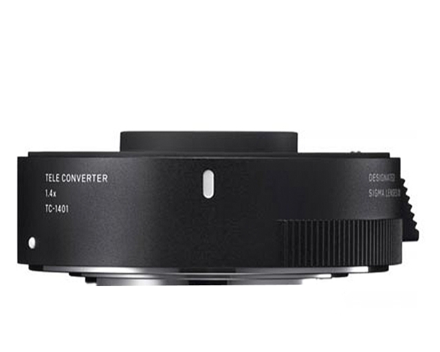 Sigma SIGMA TELECONVERTER TC-1401 
X NIKON