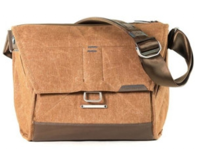 Peak design Peak Design - The Everyday Messenger - Heritage Tan 13 Borsa Fotografica Professionale fuori prod.