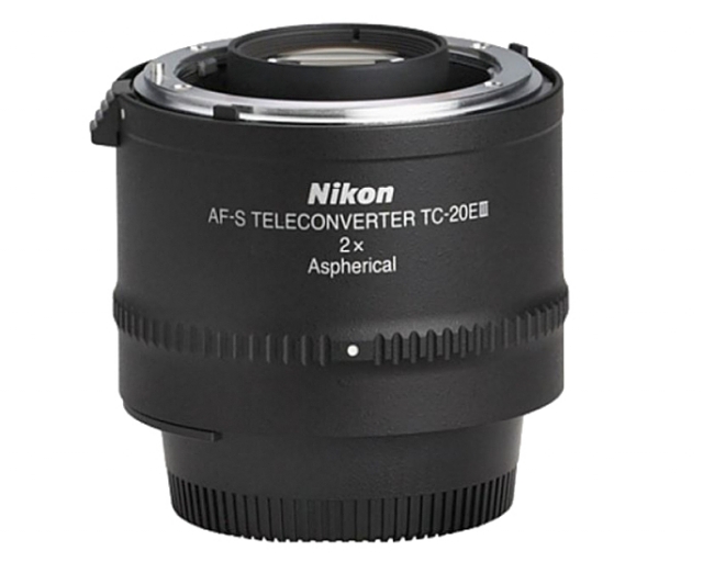  NIKON TELECONVERTER TC-20 E III AF-S -Noleggio-