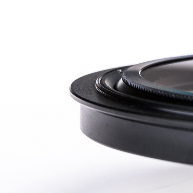 Nisi Nisi - Porta Filtri V5 PRO + Polarizzatore 82mm + adattatori 67mm 72mm 77mm 82mm