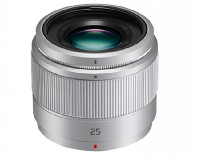 Panasonic lumix PANASONIC G  Ob.25 mm f 1,7 ASPH Silver