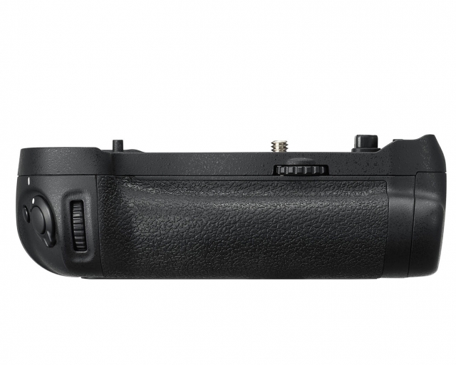 Nikon Nikon MB-D18 Nital pour D850