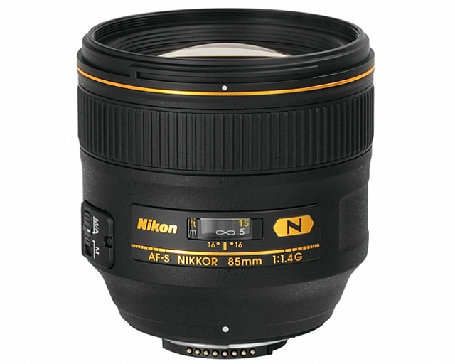 Nikon NIKON OB. 85MM 1,4 AF  G + Paraluce - Noleggio