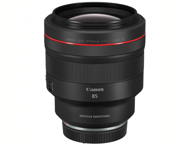 Canon Canon RF 85 mm f/1,2  L USM DS )Dfocus Smoothings)