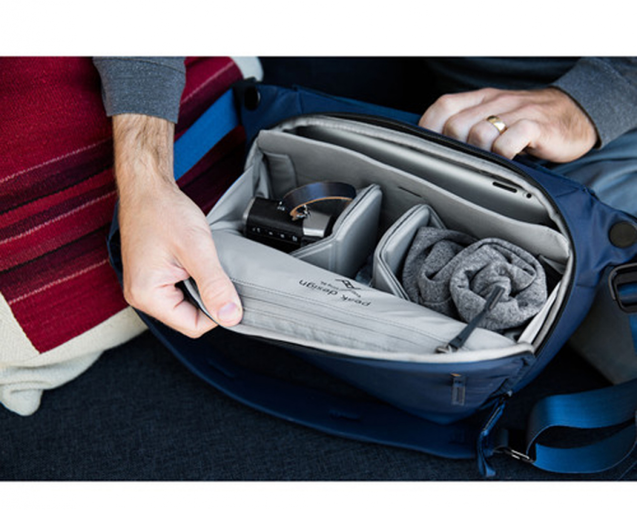 Peak design Peak Design Everyday Sling 6L v2 Bleu nuit