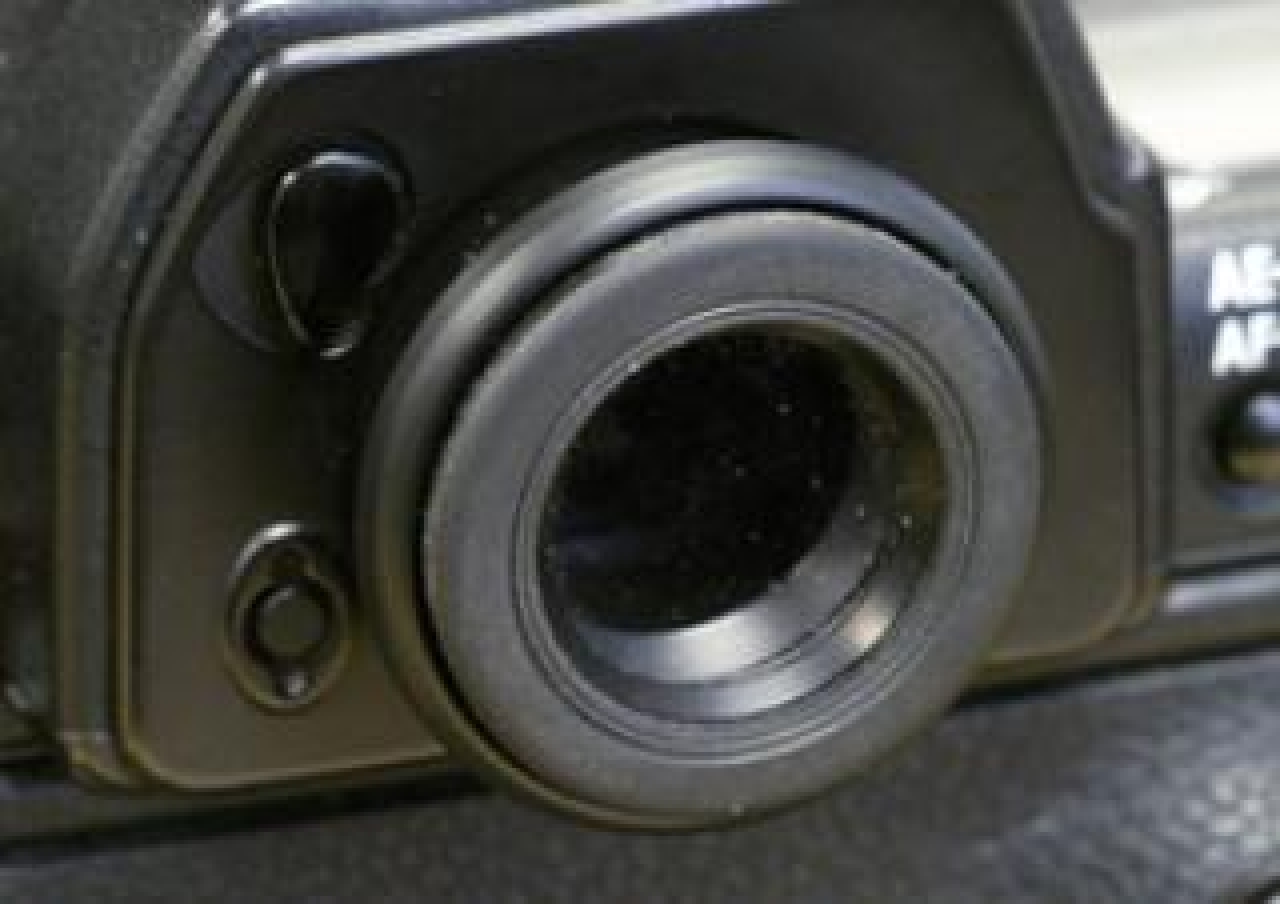 Think tank ThinkTank - Hydrophobia 300 - 600