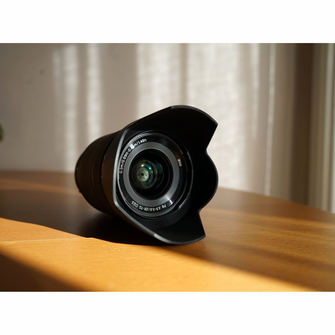  Sony 28-70 f/3.5-5.6 OSS