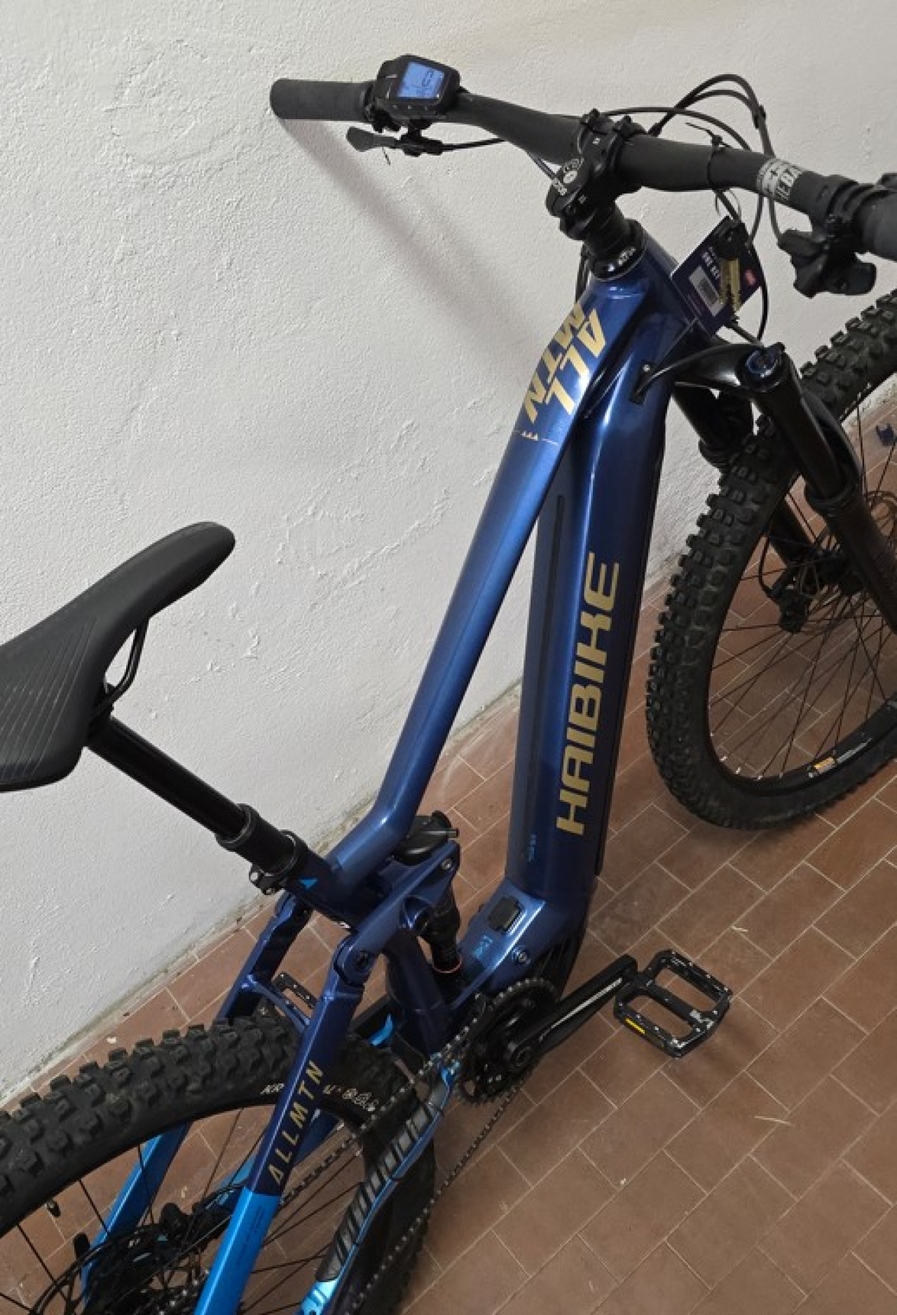 Haibike Usato Haibike AllMtn 2 BLU Taglia SMALL Batteria 720 WH Motore: Yamaha PW-X3