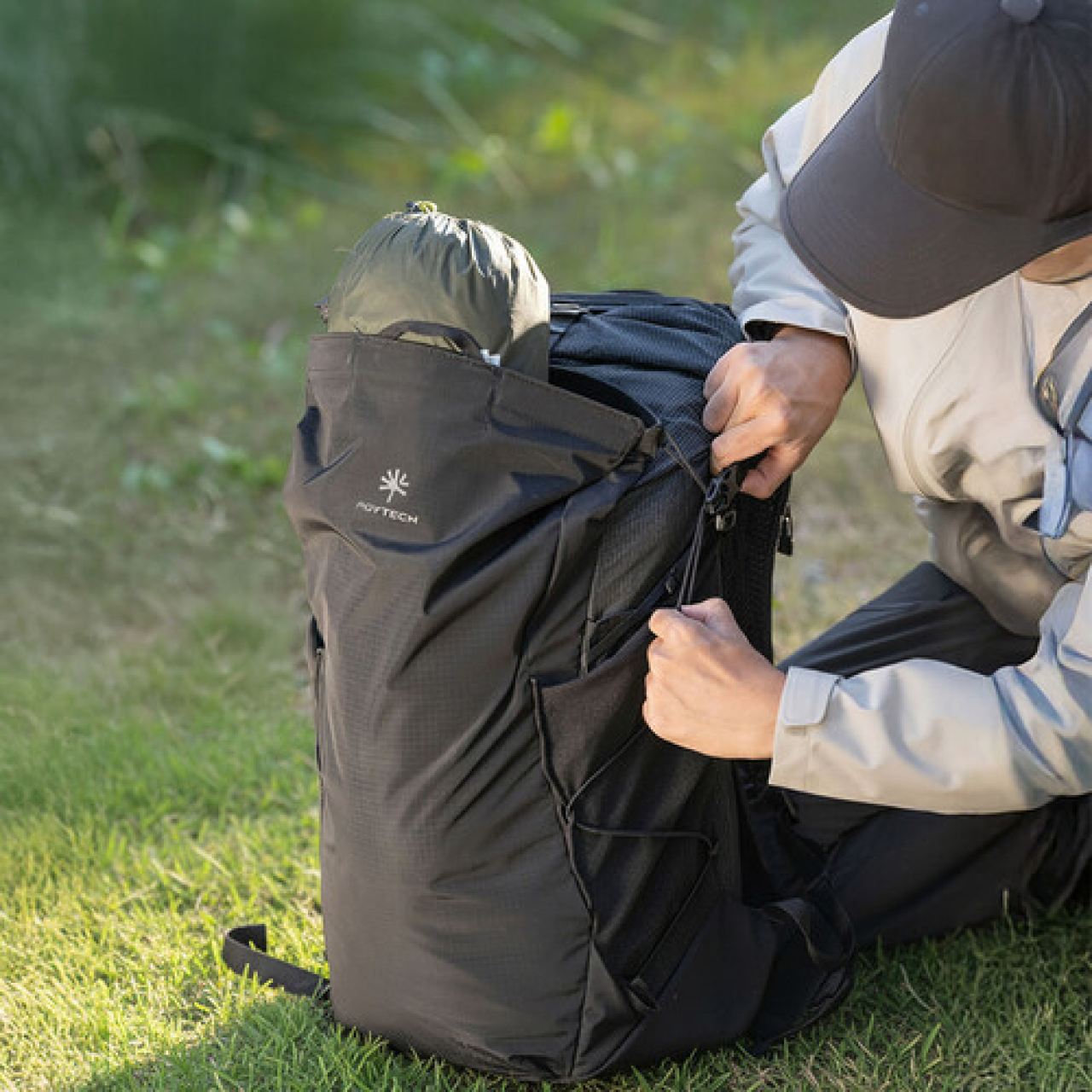 Pgytech Pgytech OnePro Ultralight Camera Backpack (Space Black, 20L)