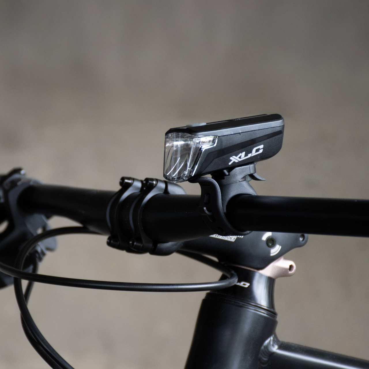  XLC Set di luci a batteria Capella CL-S20 omolog.cod.str.ted. Per tutte le bici