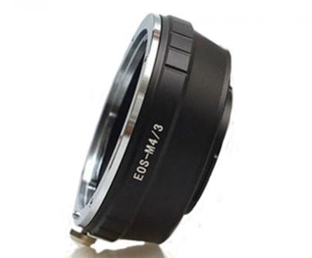 Commlite Adapter EOS-M4/3 - Manual focus lens mount adapter