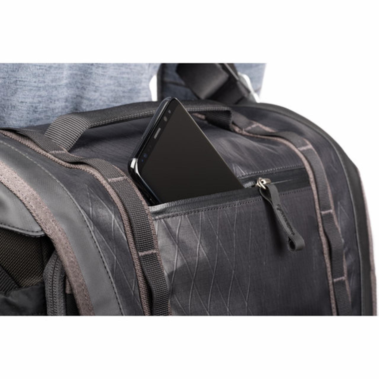 Mind shift MindShift - Exposition 13 Éruption Solaire